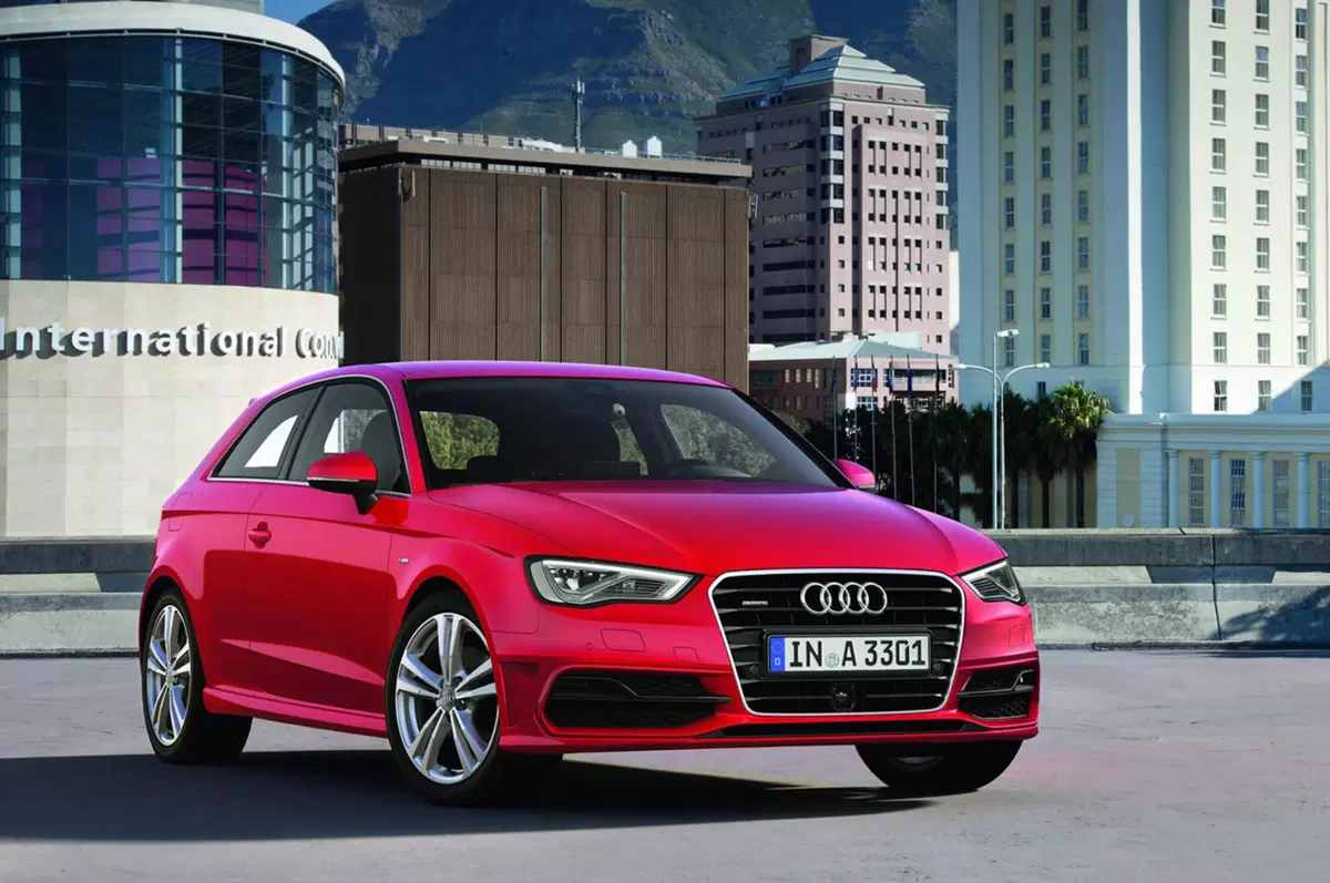 Nuova Audi A3: le prime immagini (18)