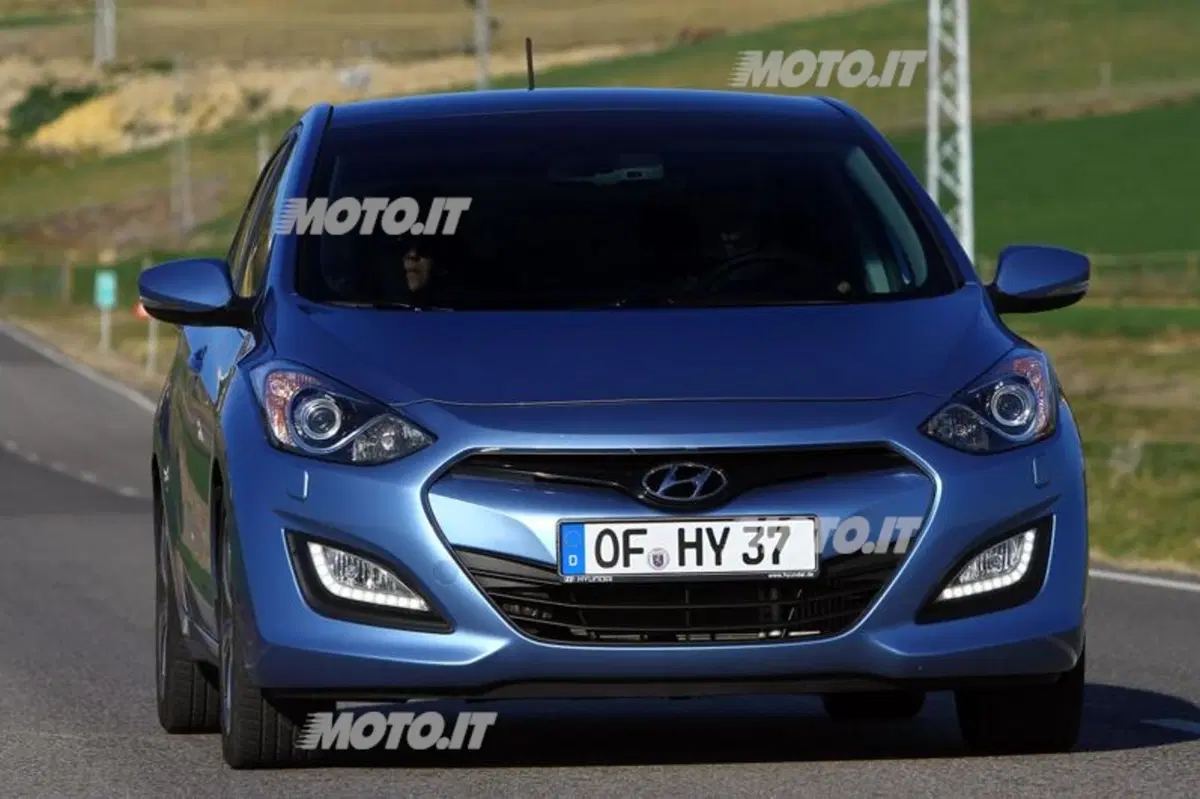 Hyundai i30 (12)