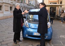 Una Peugeot iOn per il Comune di Genova