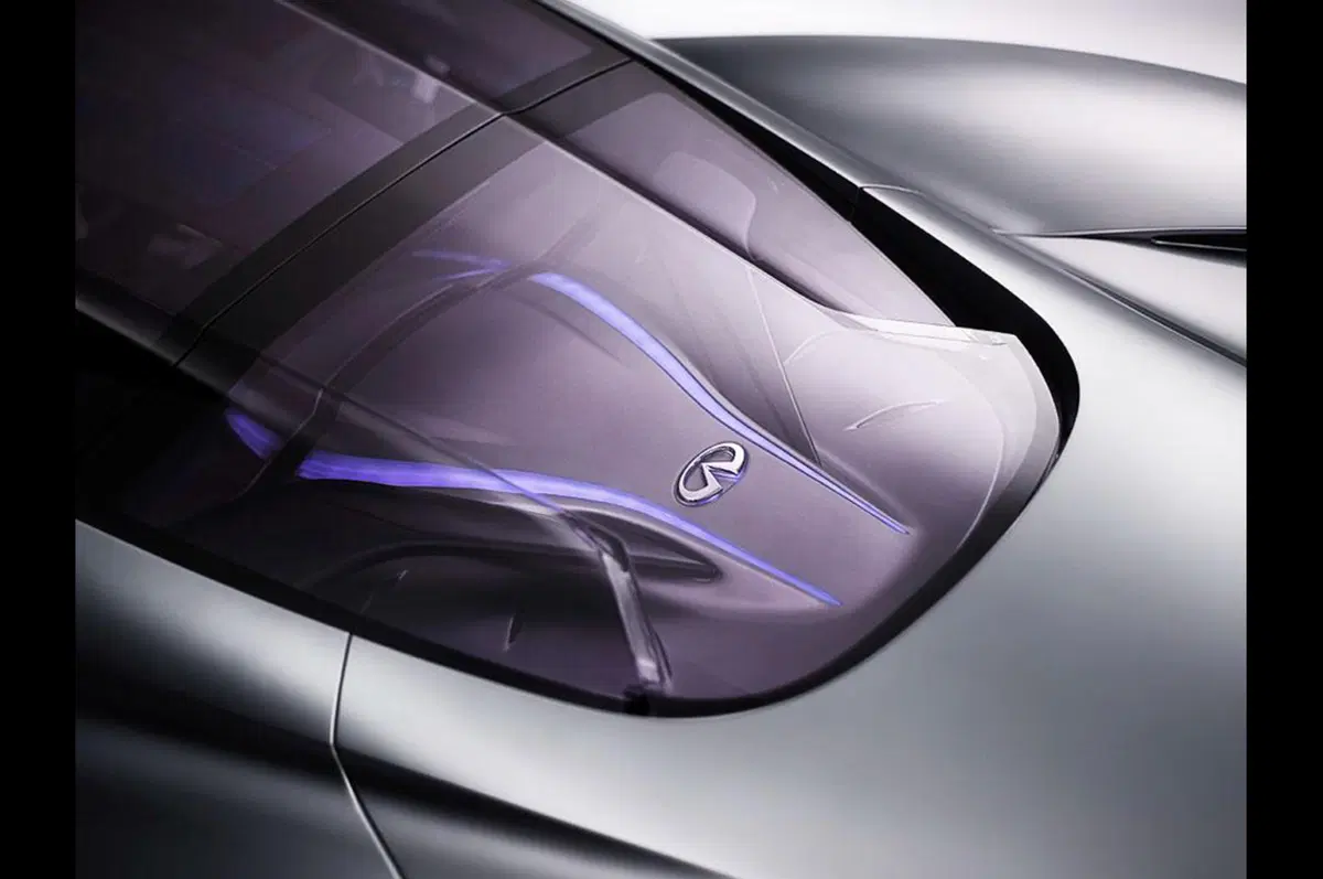 Infiniti Emerg-E: nuove immagini ufficiali (6)