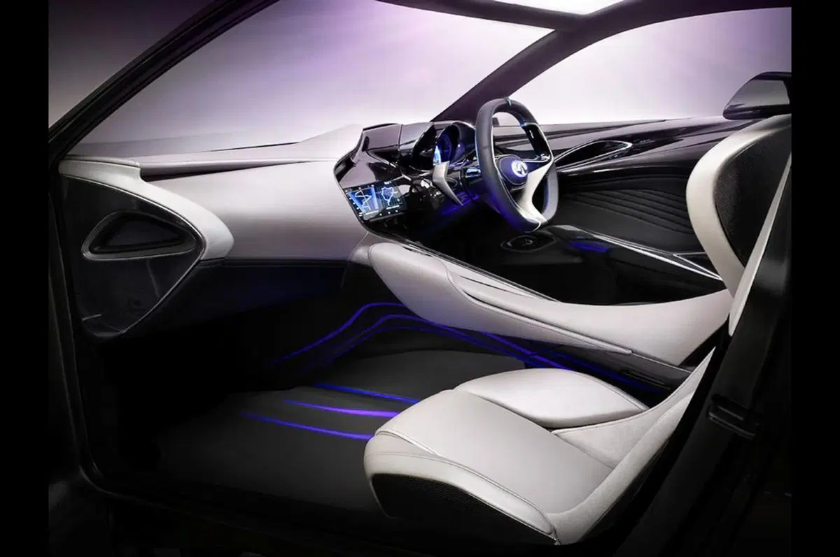 Infiniti Emerg-E: nuove immagini ufficiali (9)