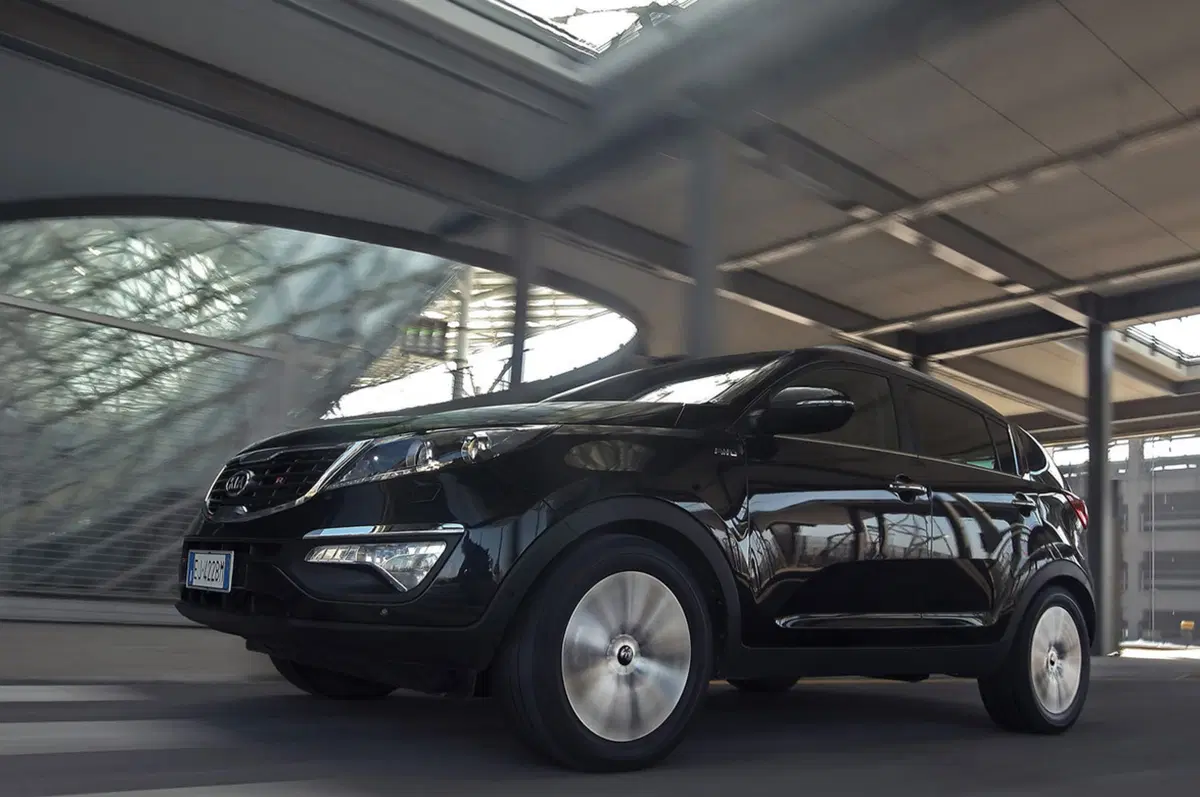 Kia Sportage R AWD (4)