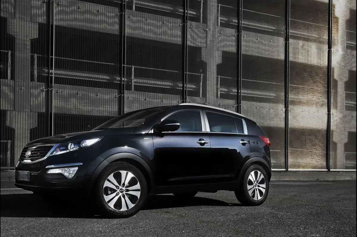 Kia Sportage R AWD (6)
