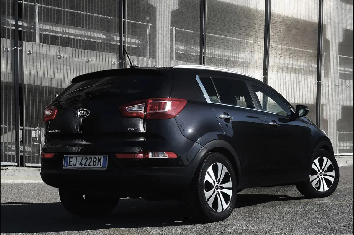 Kia Sportage R AWD (8)