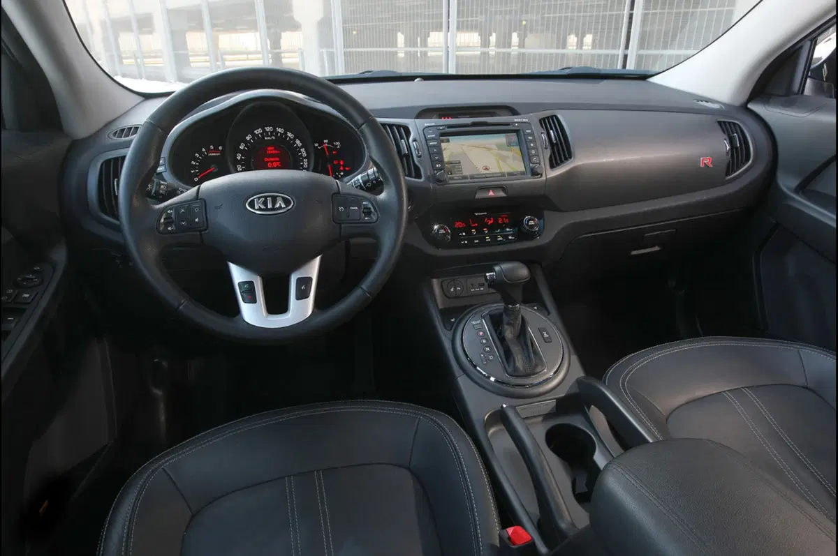 Kia Sportage R AWD (16)
