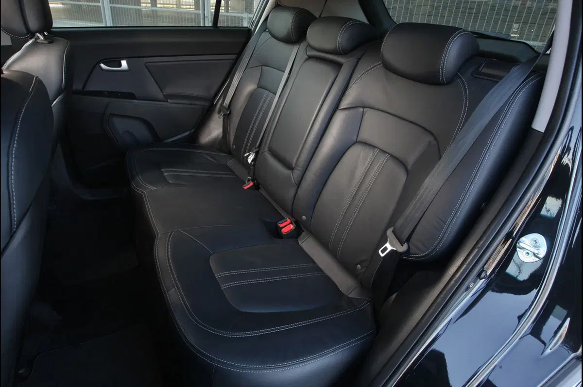 Kia Sportage R AWD (21)