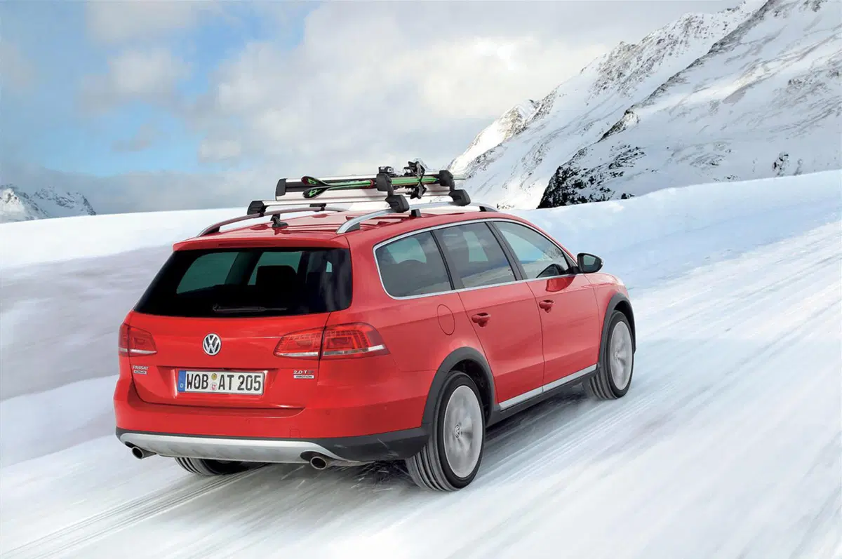 Volkswagen Passat Alltrack: iniziata la prevendita (2)