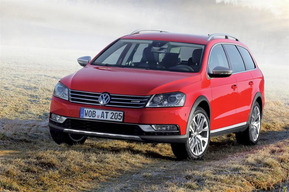 Volkswagen Passat Alltrack: iniziata la prevendita (10)
