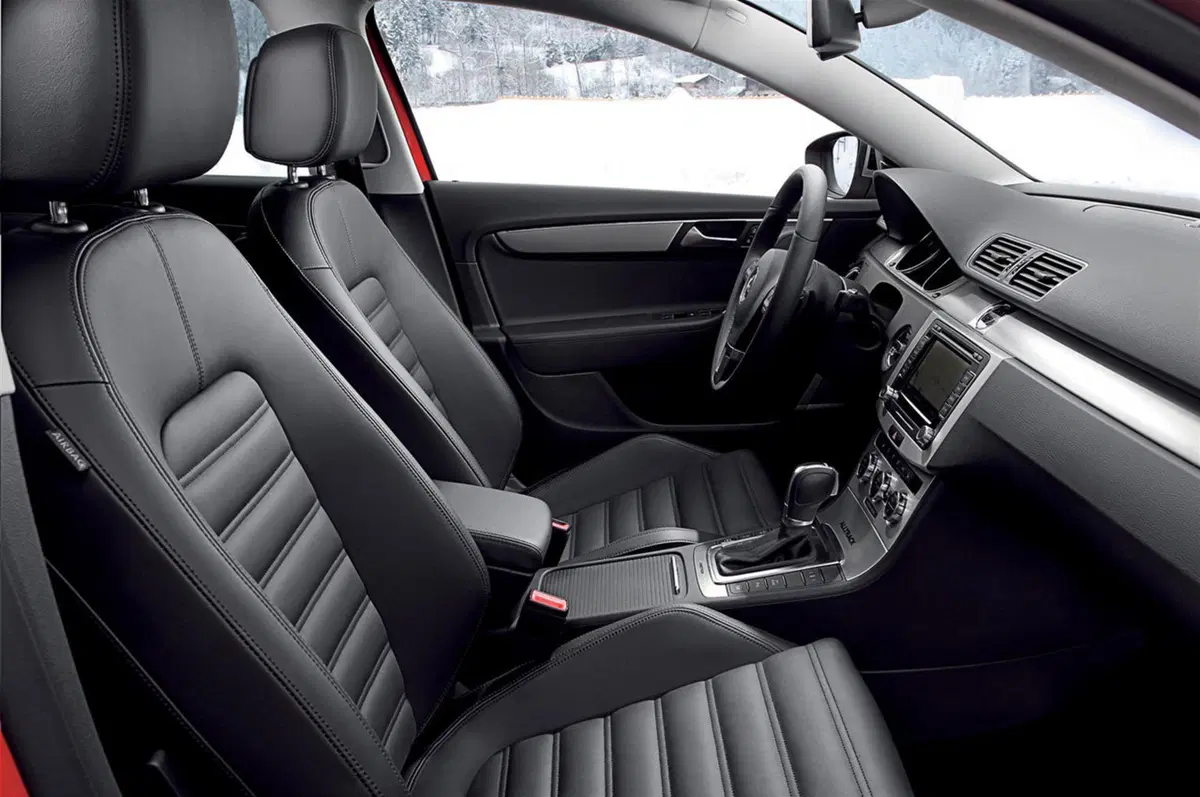Volkswagen Passat Alltrack: iniziata la prevendita (12)