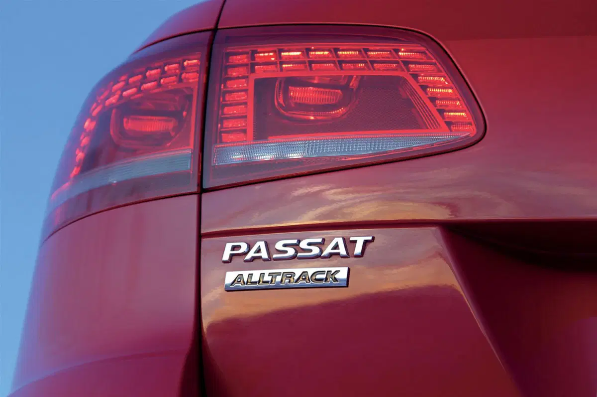 Volkswagen Passat Alltrack: iniziata la prevendita (20)