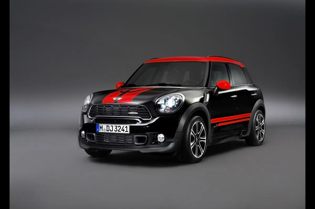 Mini John Cooper Works Countryman (5)