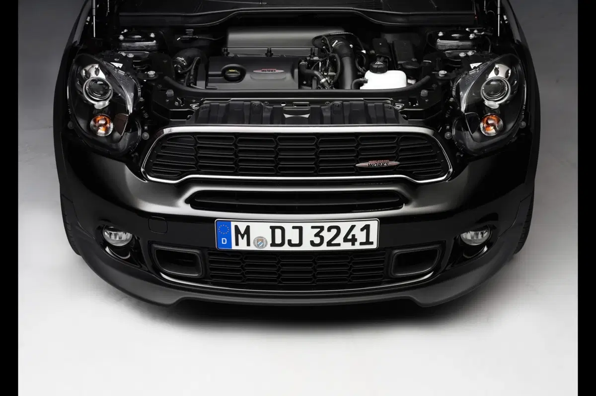Mini John Cooper Works Countryman (11)