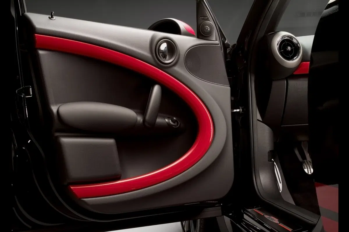 Mini John Cooper Works Countryman (12)
