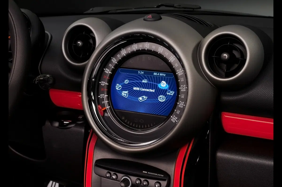 Mini John Cooper Works Countryman (19)