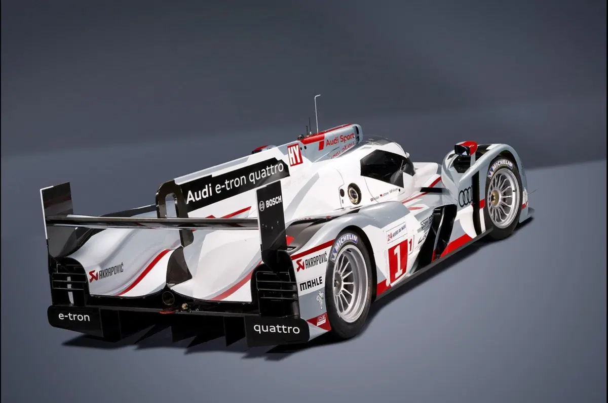 Audi R18 e-tron Quattro (4)