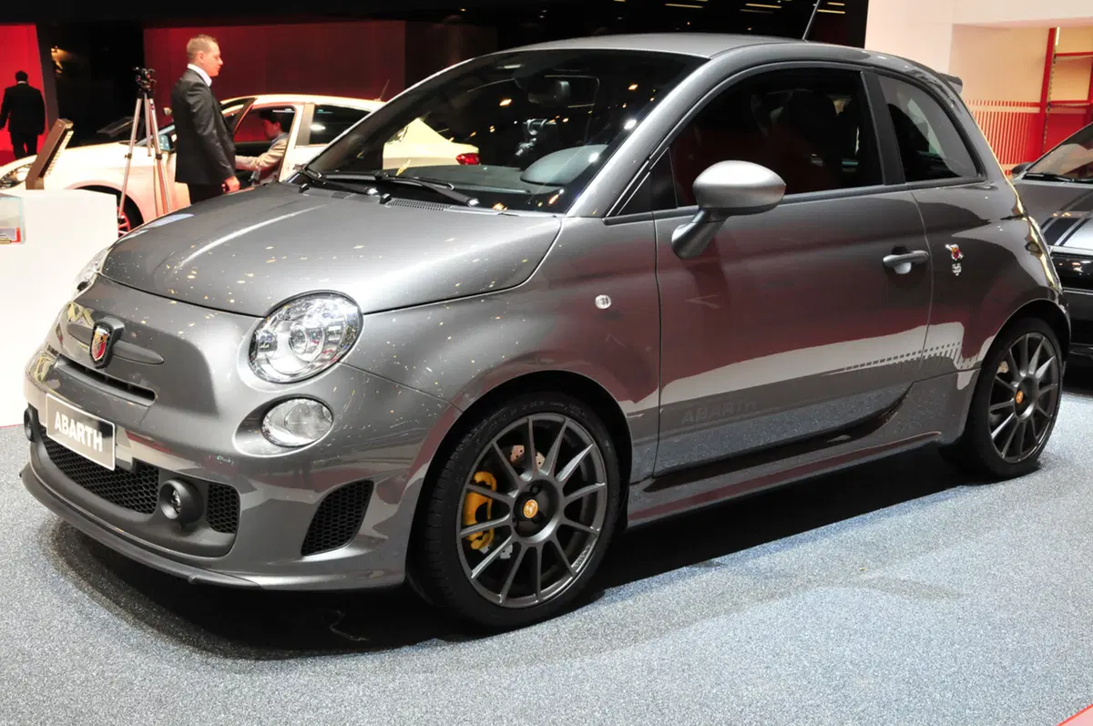 Abarth al Salone di Ginevra 2012 (6)