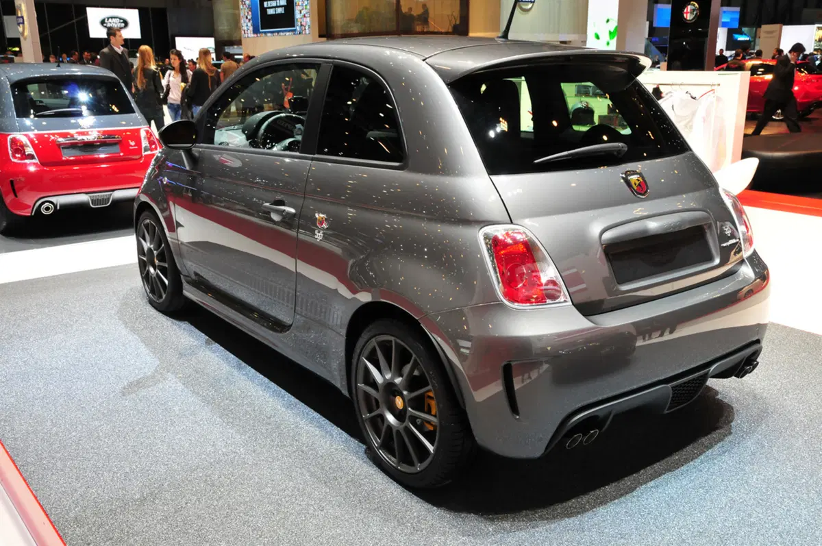 Abarth al Salone di Ginevra 2012 (8)