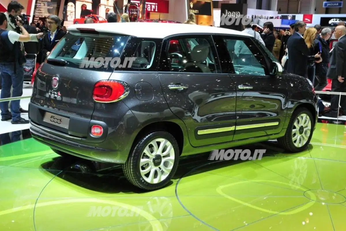 Fiat al Salone di Ginevra 2012 (25)