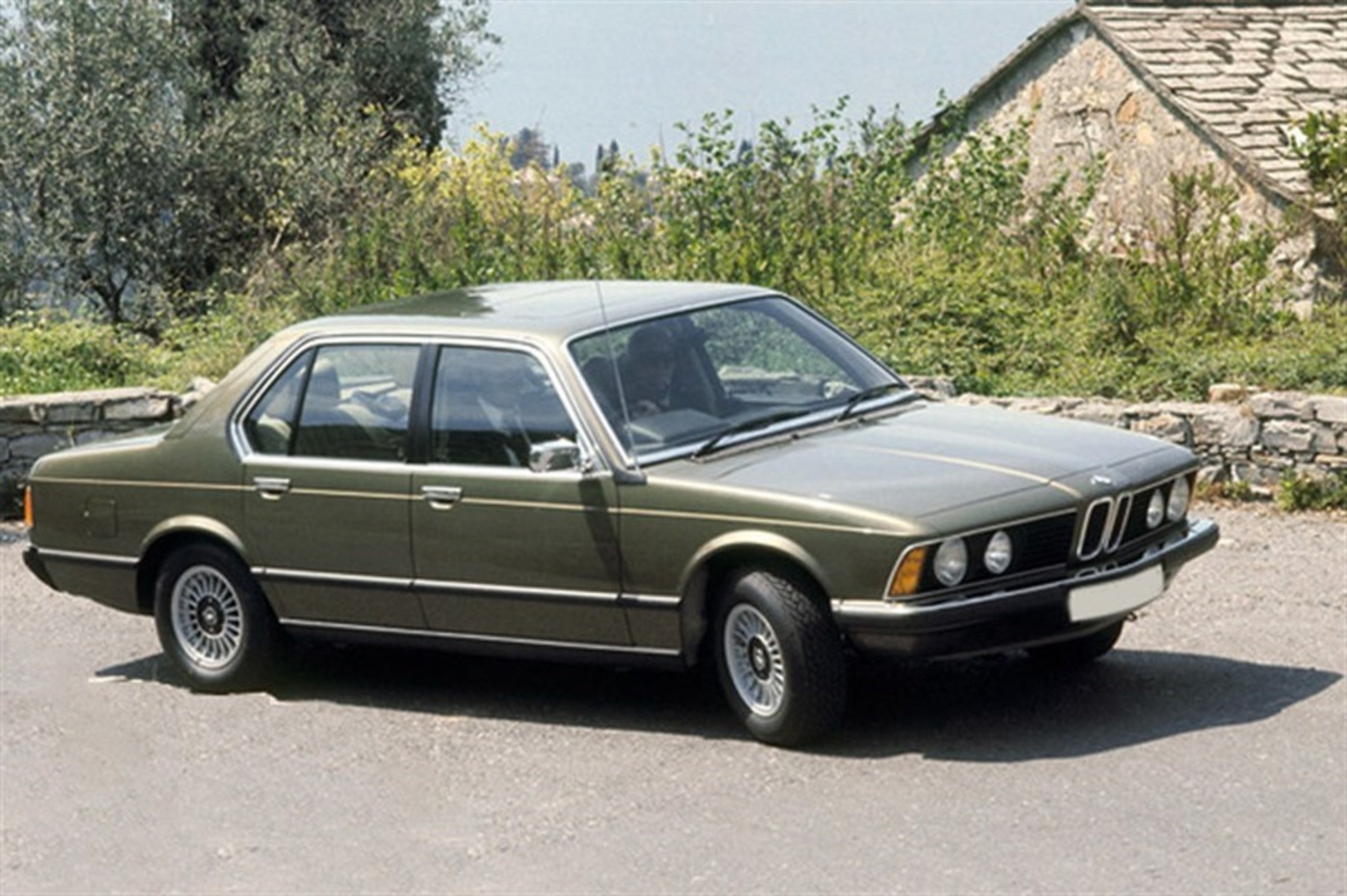 BMW Serie 7 740i V8 cat