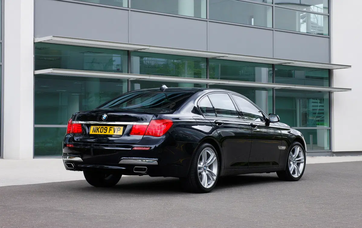 BMW Serie 7 (2008-15) (3)