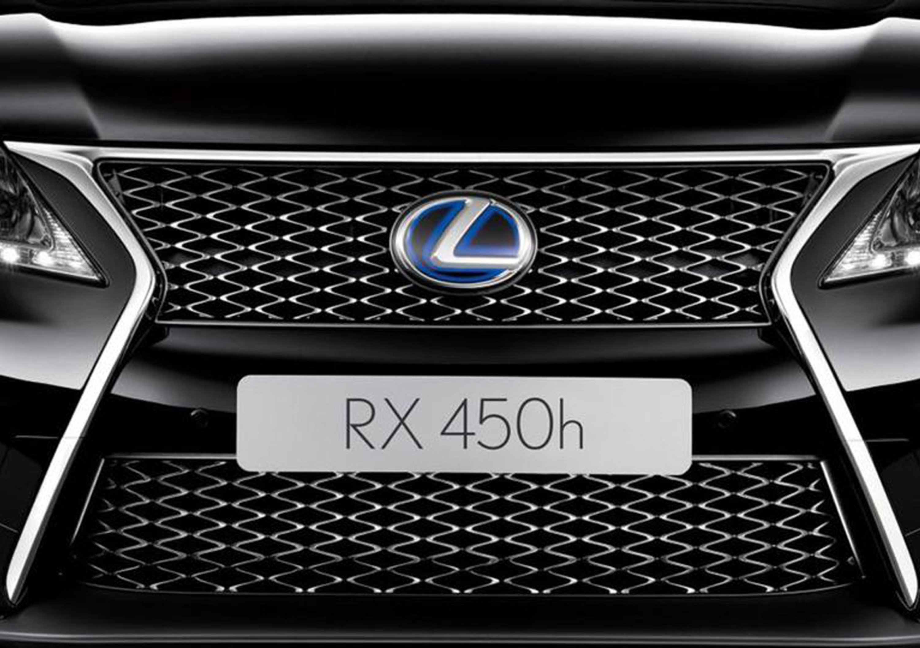Lexus RX 450h: primo teaser ufficiale