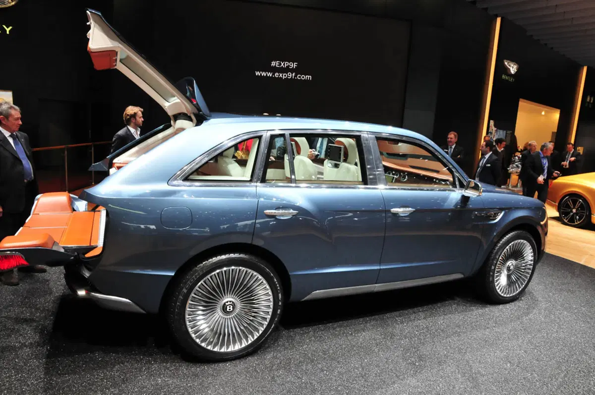 Bentley al Salone di Ginevra 2012 (11)
