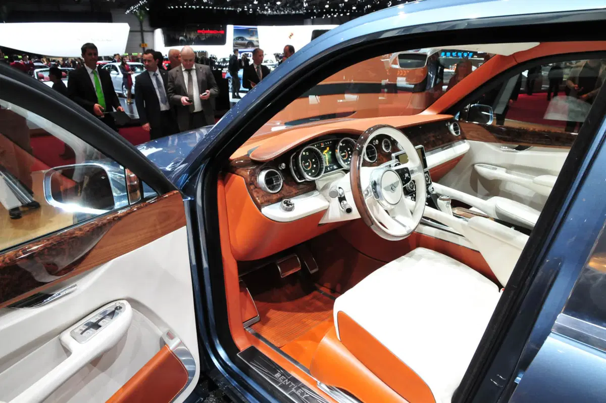 Bentley al Salone di Ginevra 2012 (15)