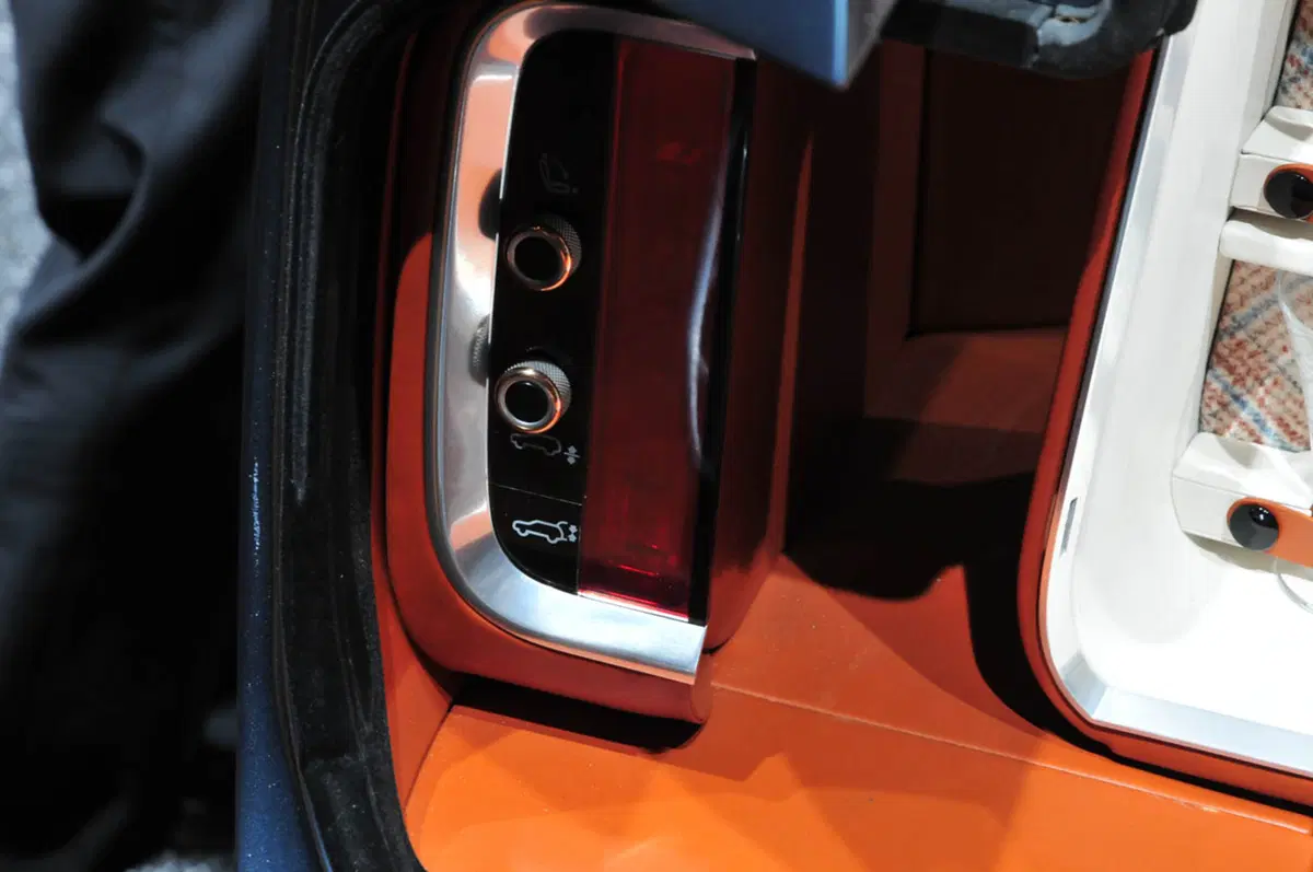 Bentley al Salone di Ginevra 2012 (23)