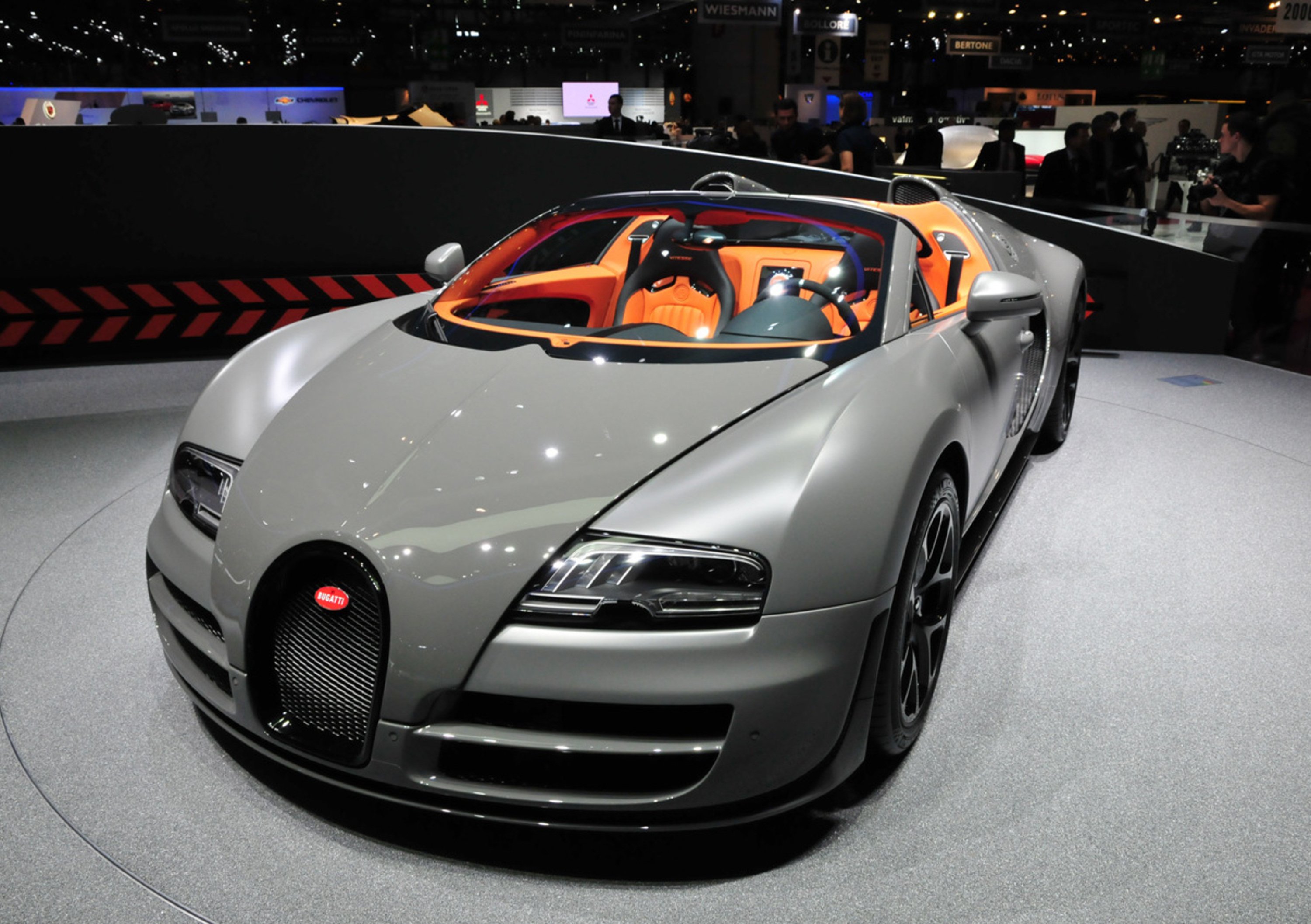 Bugatti al Salone di Ginevra 2012