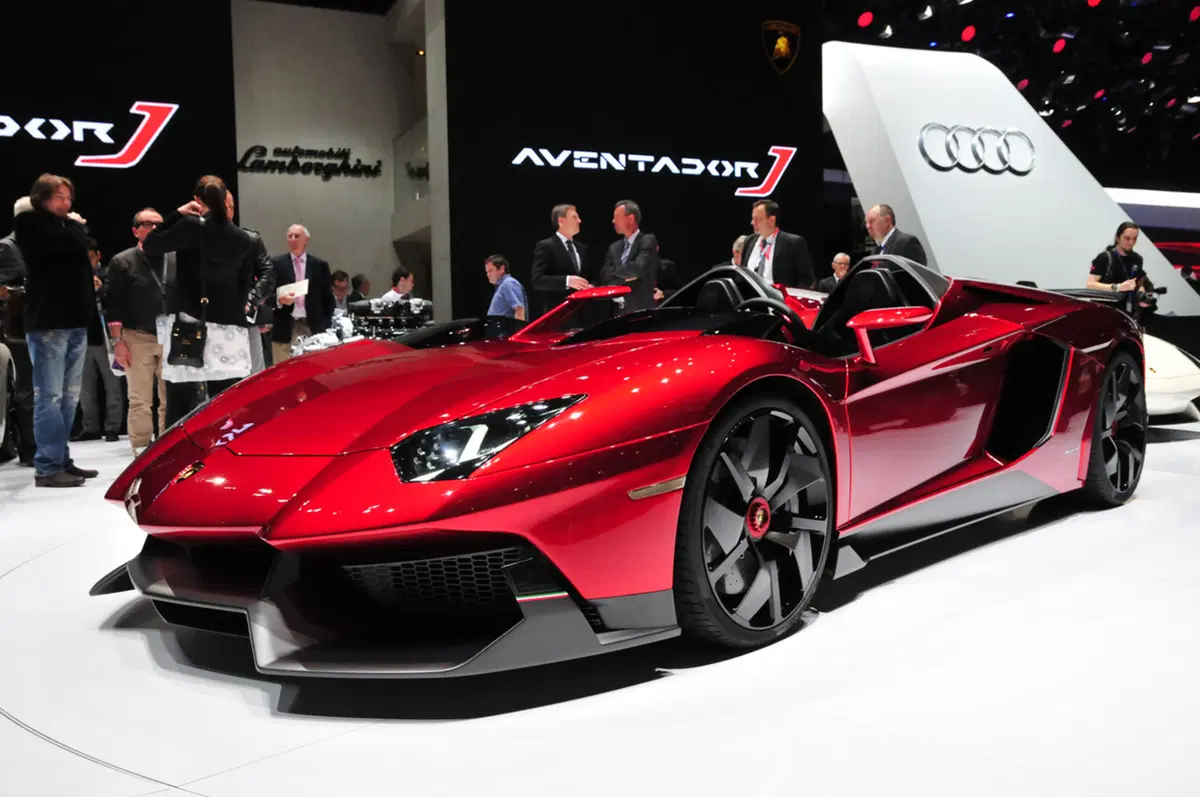 Lamborghini al Salone di Ginevra 2012 (4)