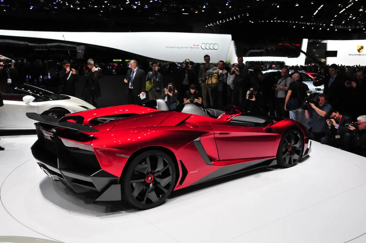 Lamborghini al Salone di Ginevra 2012 (6)