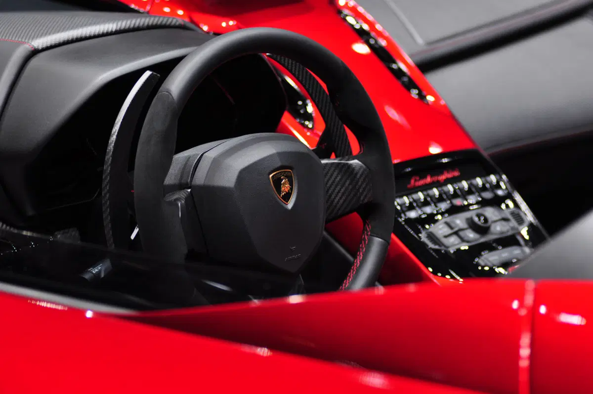 Lamborghini al Salone di Ginevra 2012 (15)