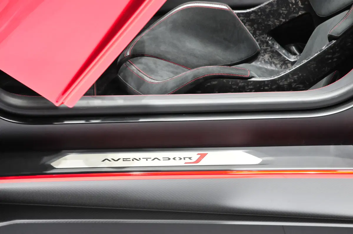 Lamborghini al Salone di Ginevra 2012 (20)