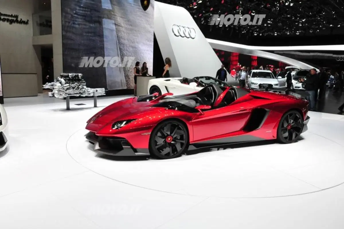 Lamborghini al Salone di Ginevra 2012 (26)