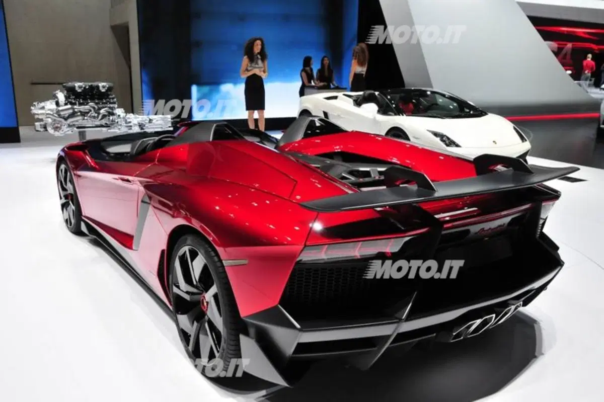 Lamborghini al Salone di Ginevra 2012 (28)