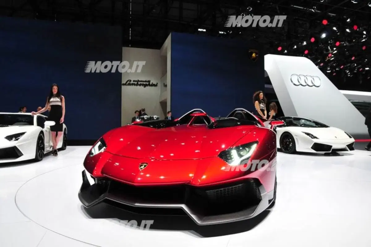 Lamborghini al Salone di Ginevra 2012 (39)