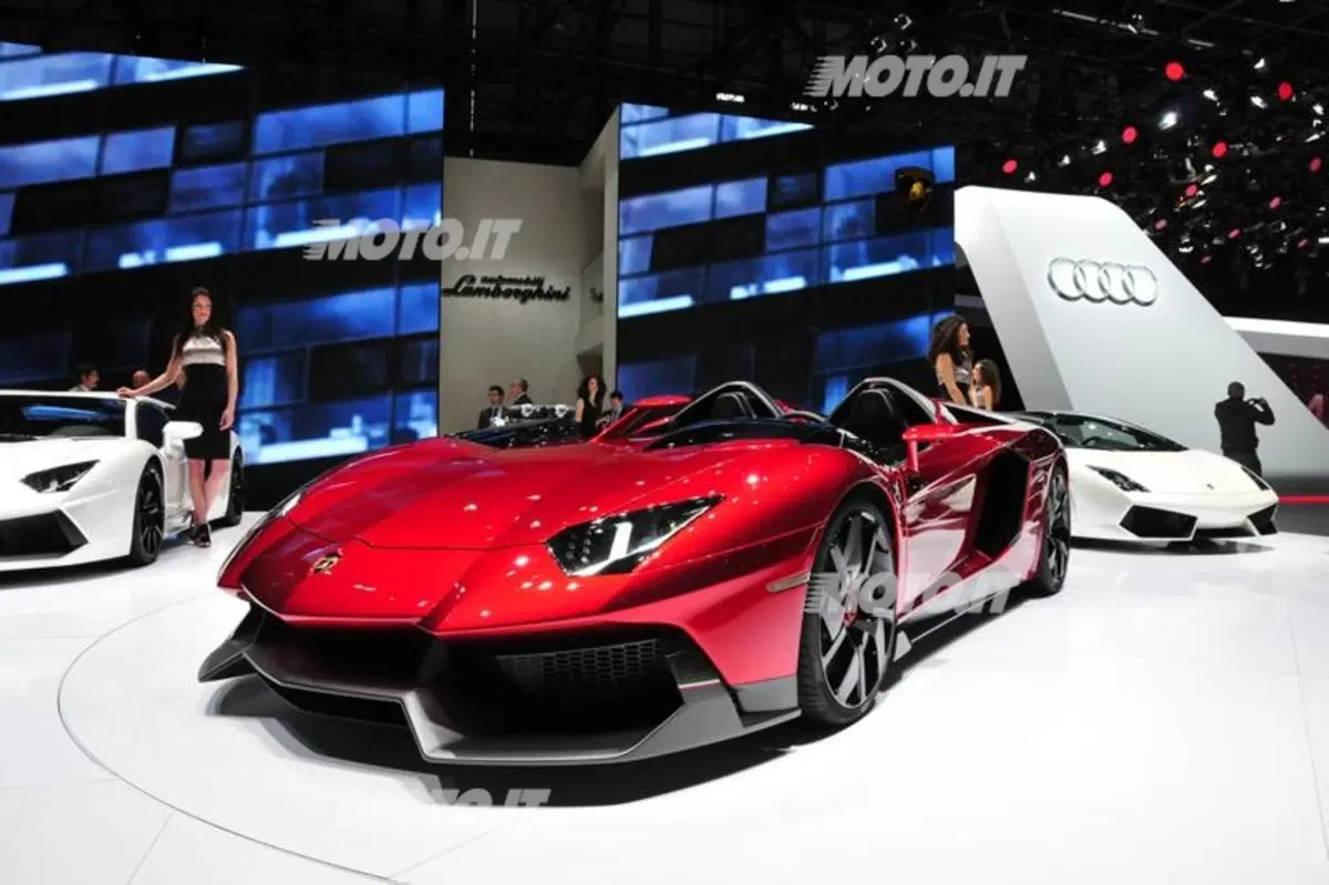 Lamborghini al Salone di Ginevra 2012 (42)