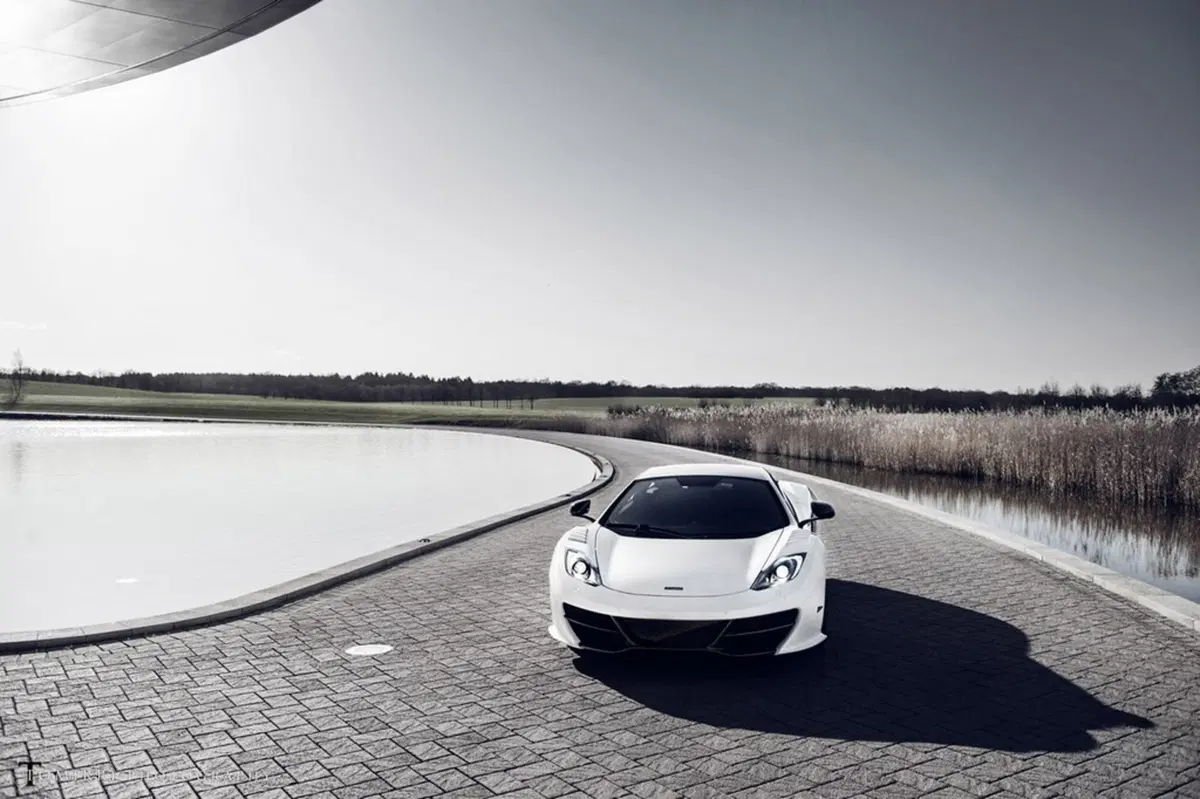 McLaren MP4-12C High Sport Edition (11)
