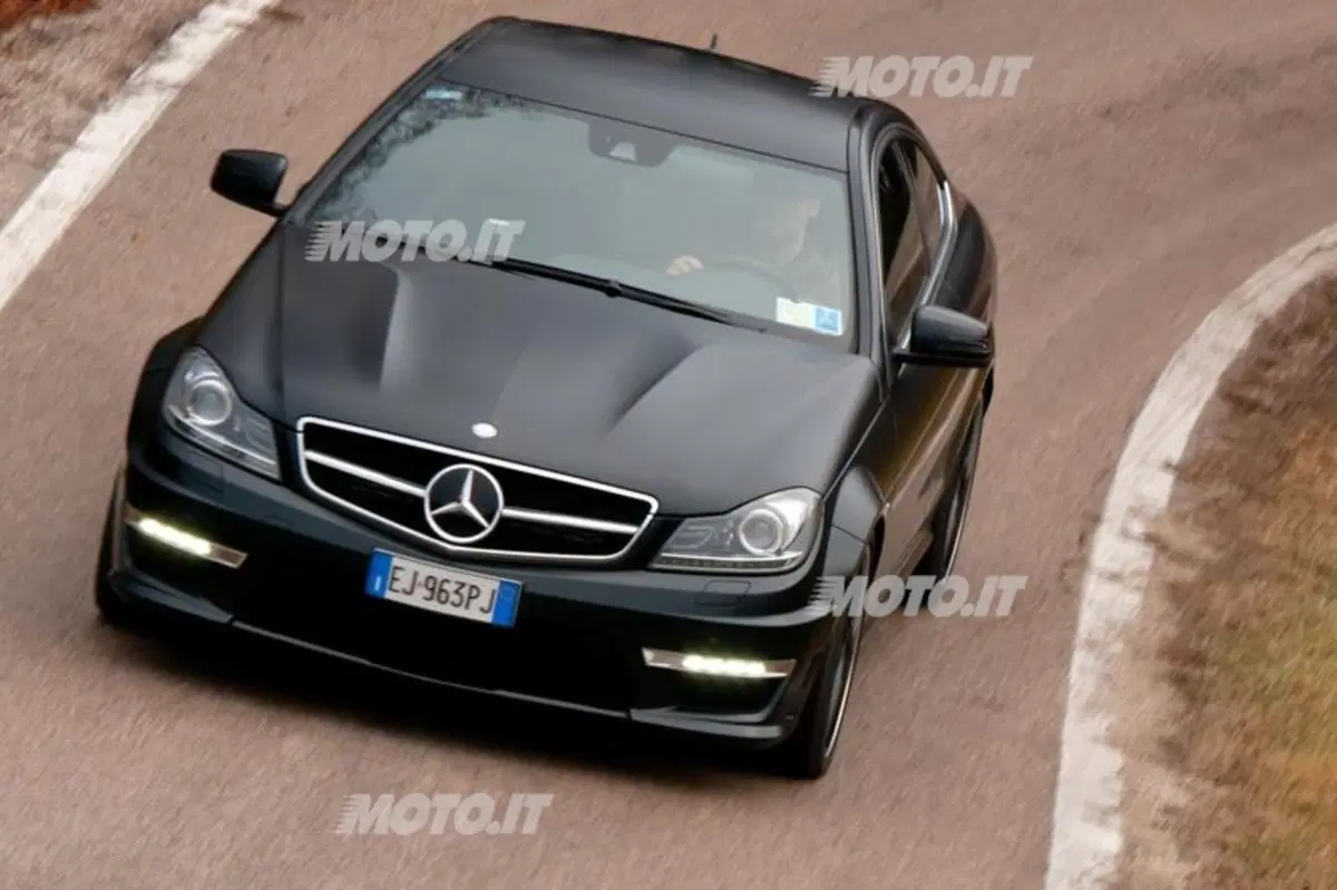 Mercedes-Benz C63 AMG Coupé