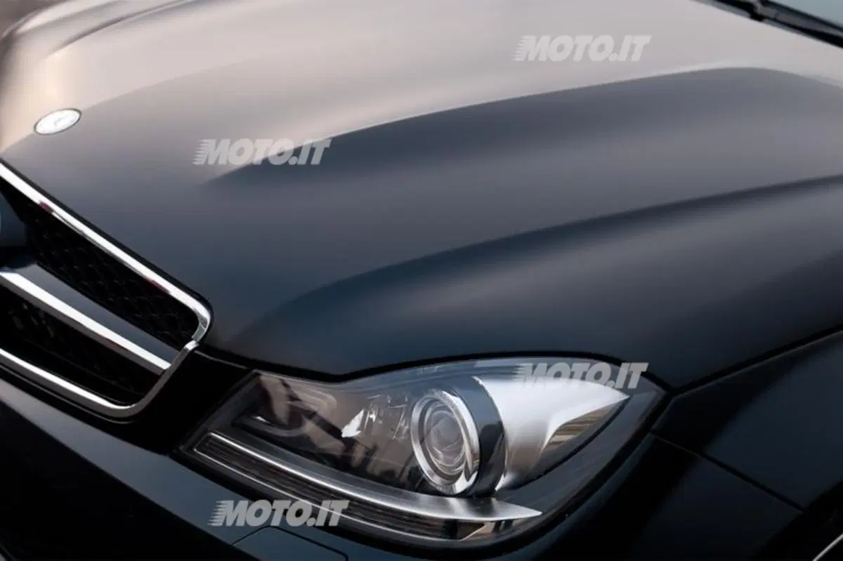 Mercedes-Benz C63 AMG Coupé (30)