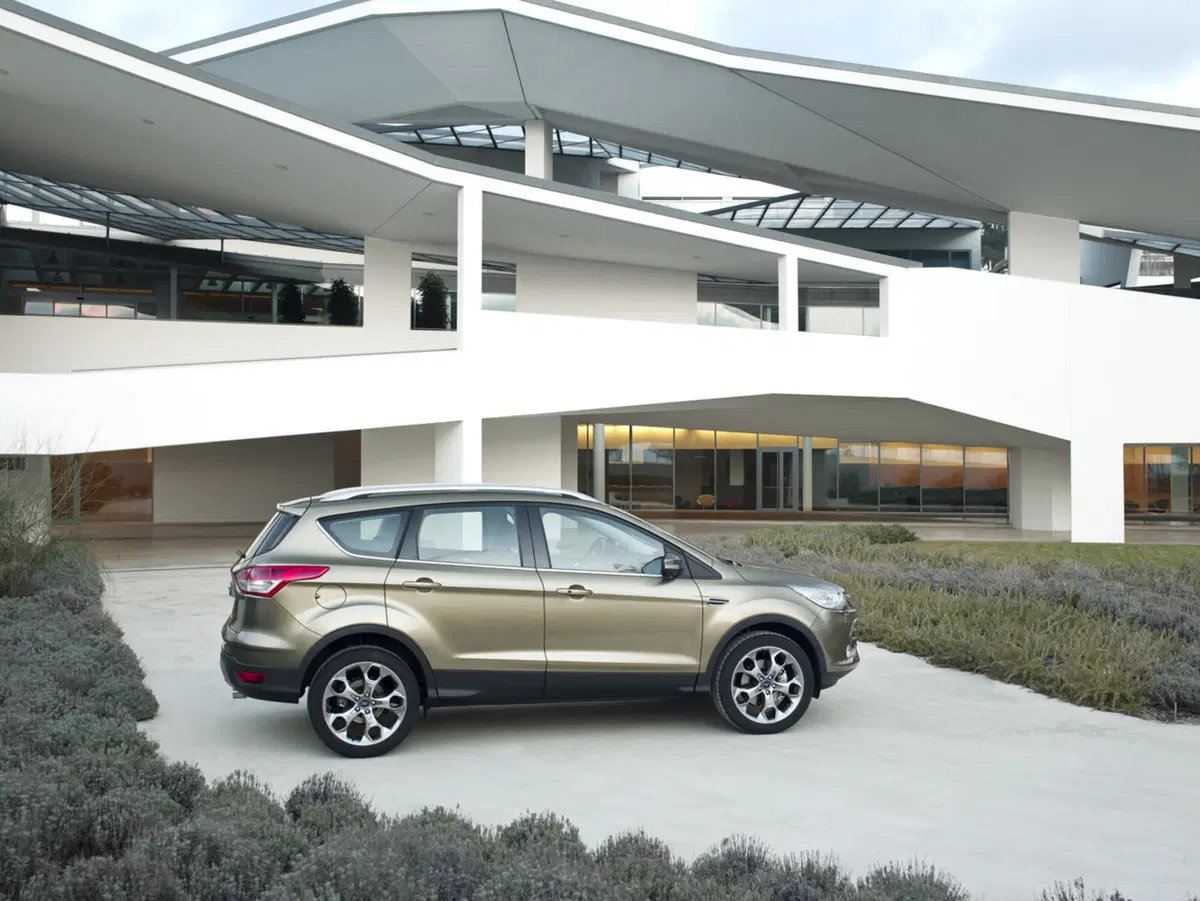Ford Kuga 2012: ora con tecnologia Key-Free (11)