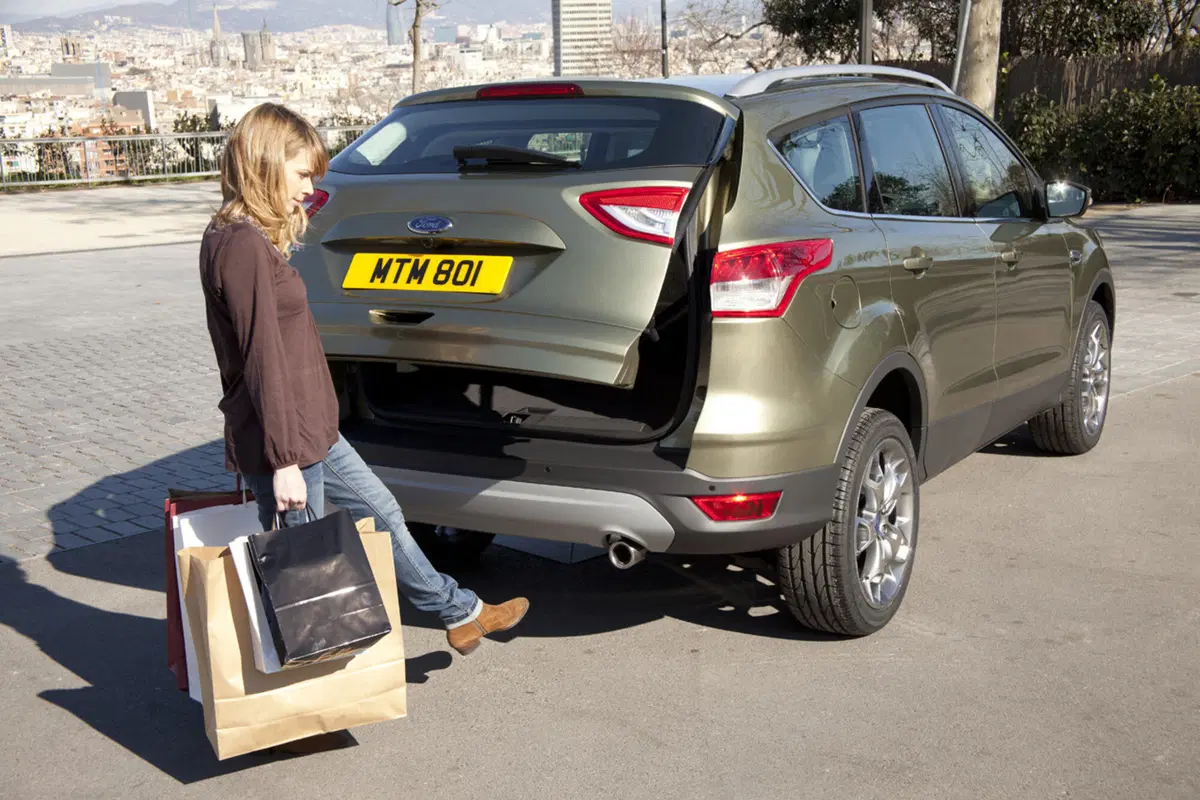 Ford Kuga 2012: ora con tecnologia Key-Free (17)