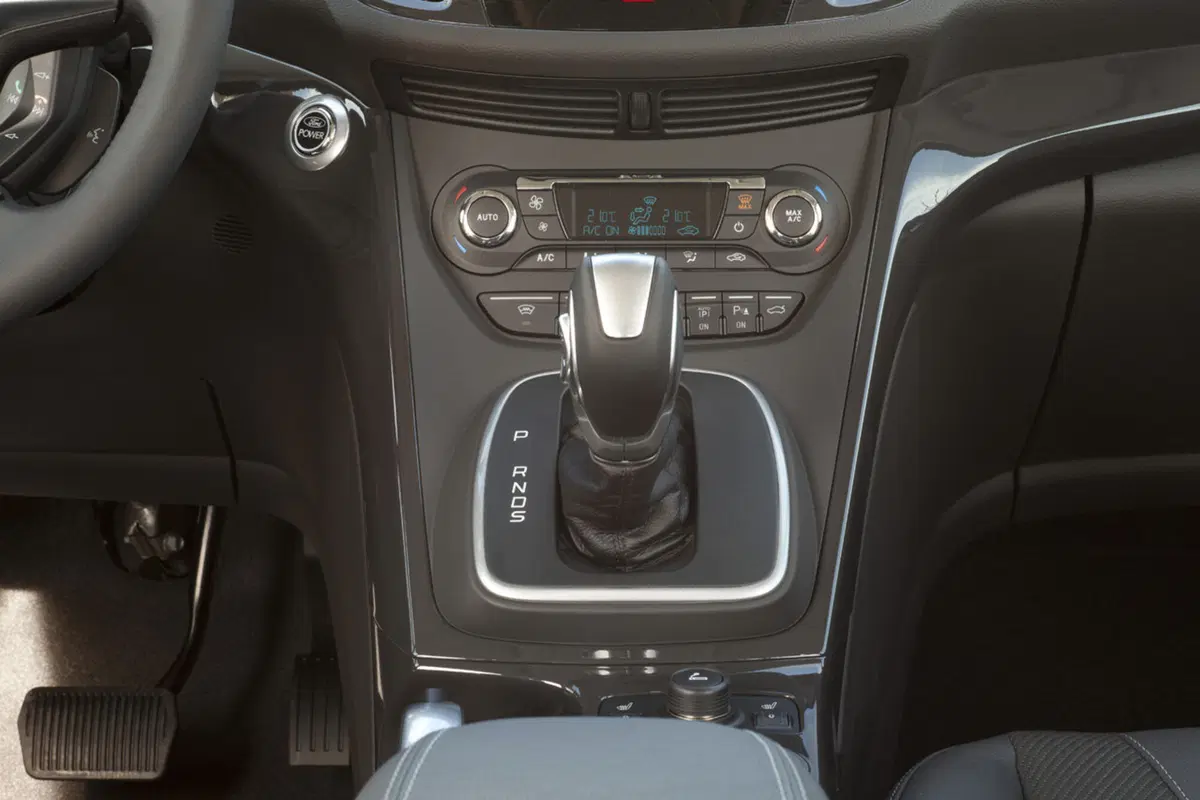 Ford Kuga 2012: ora con tecnologia Key-Free (26)