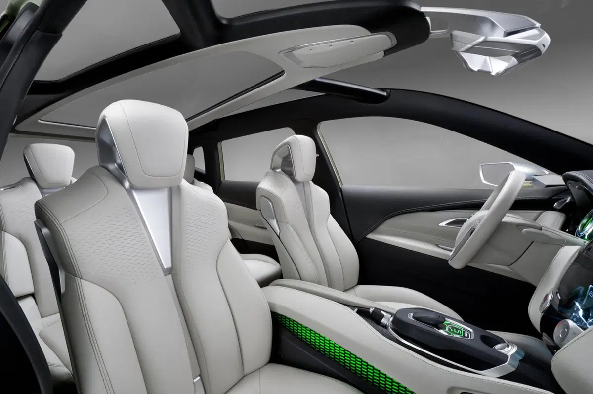 Nissan Hi-Cross Concept: svelato a Ginevra (13)