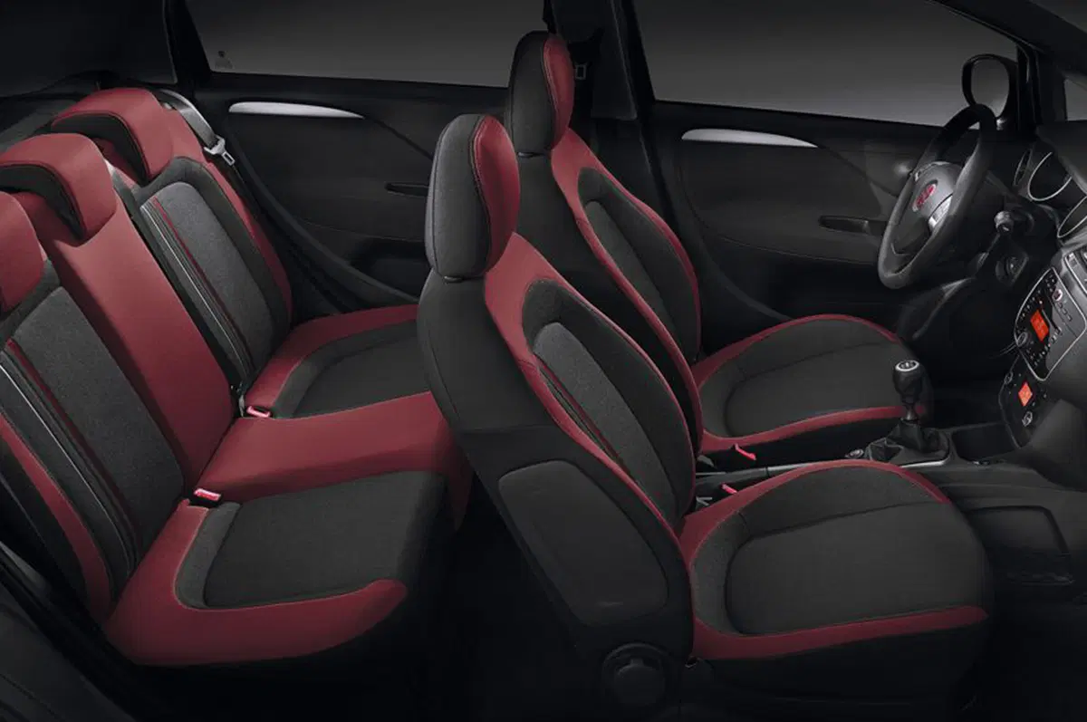 Fiat Punto 2012 Racing e Sport: i prezzi (13)