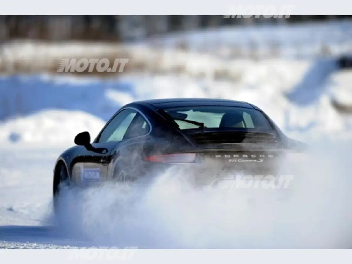Porsche 911: «piacevole anche in inverno» (5)