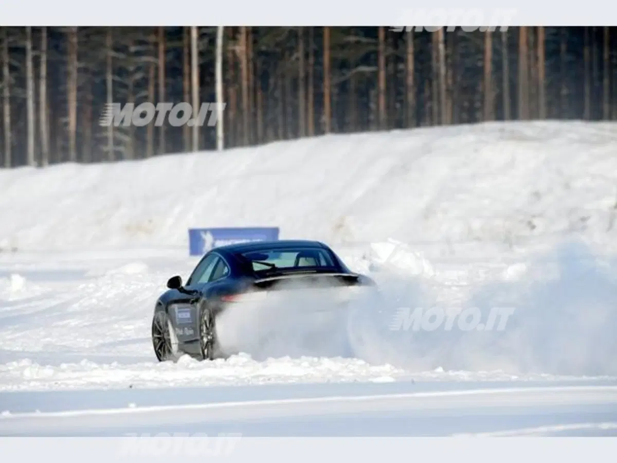 Porsche 911: «piacevole anche in inverno» (7)