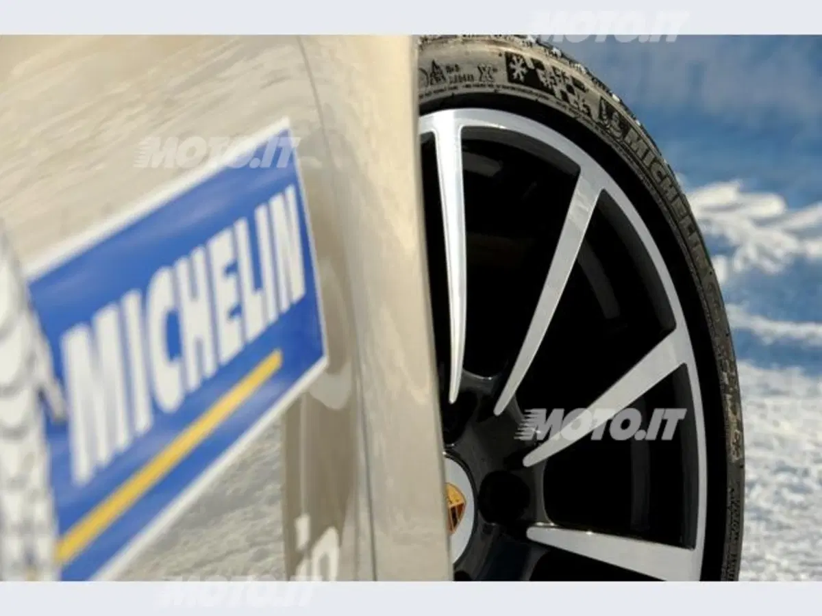 Porsche 911: «piacevole anche in inverno» (14)