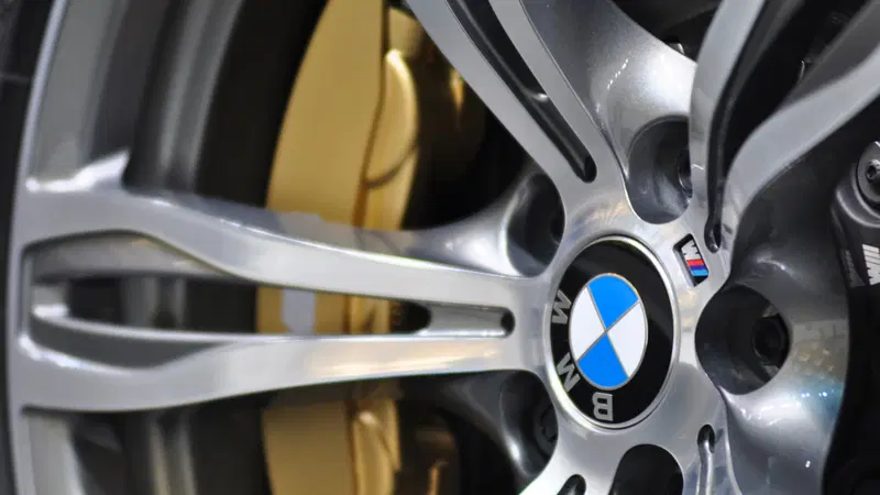 BMW Italia sponsor ufficiale della Milano Marathon 2012