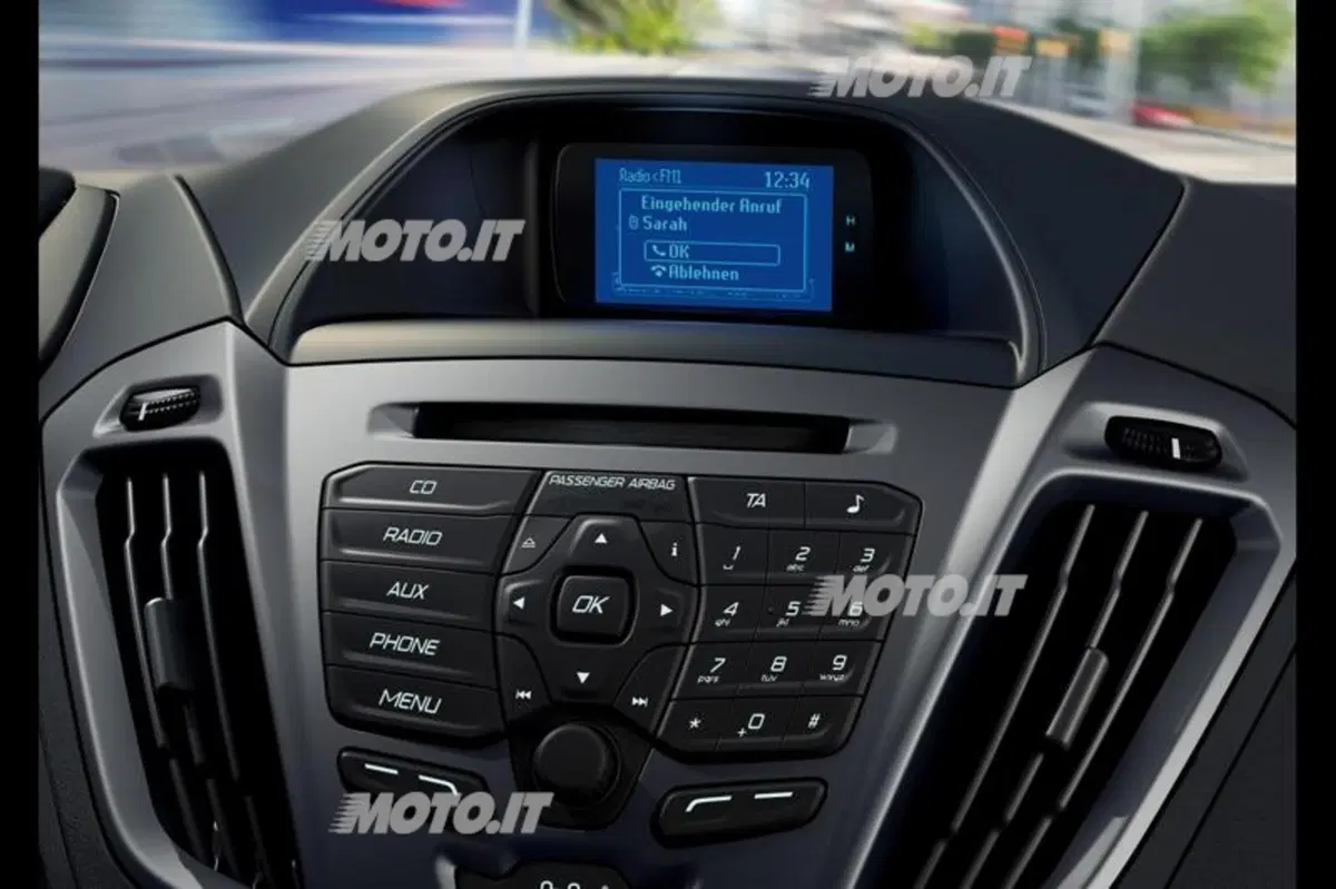 Ford Tourneo Custom: da quest'anno la versione di serie (5)